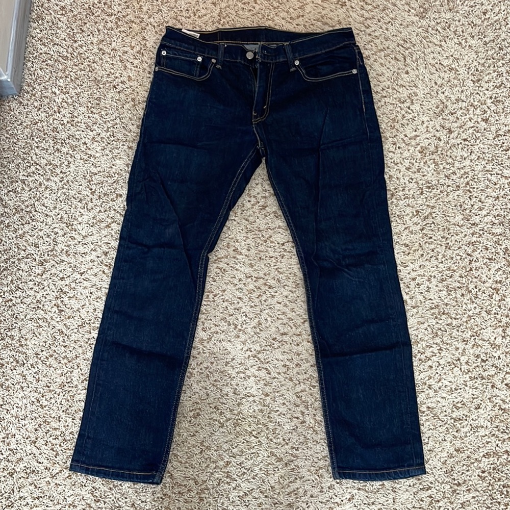 Levi’s 511s